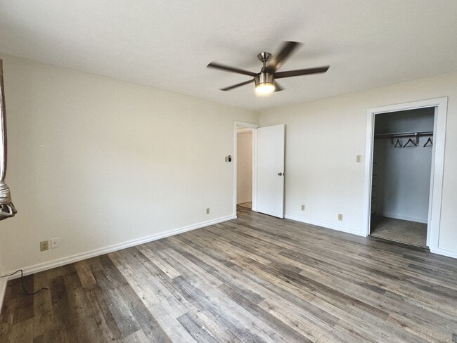 Building Photo - 2886 Liholani St