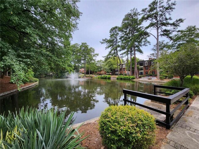 Building Photo - 27309 Plantation Dr NE