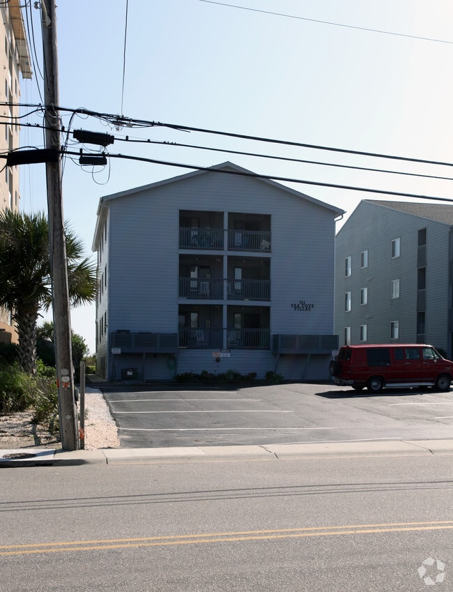 Building Photo - Sea Cove Villas