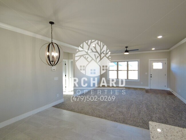 Building Photo - Tontitown- Single-Family Home- 3 Bedroom M...