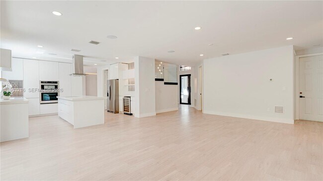 Building Photo - 7956 SW 195th St