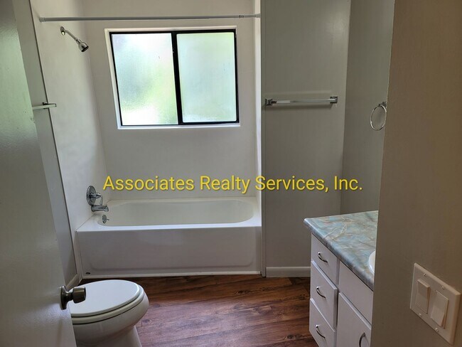 Building Photo - 9281 SW 109th Run