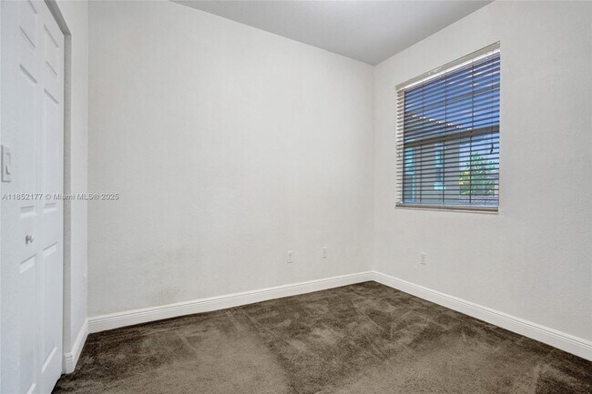 Building Photo - 1401 SW 147th Ter
