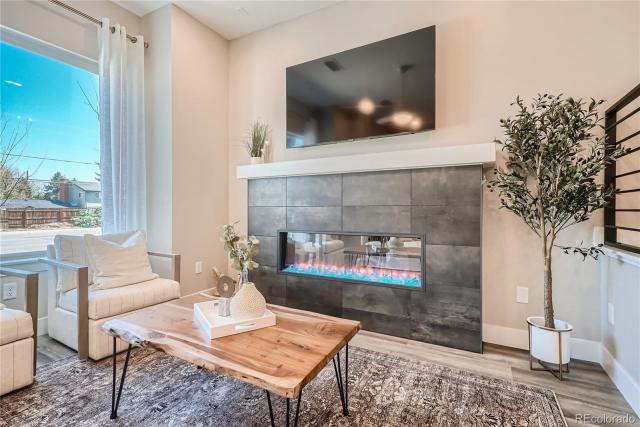 Building Photo - 3 bedroom in Centennial CO 80121