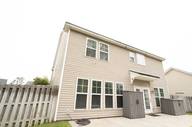 Building Photo - Coming Available!