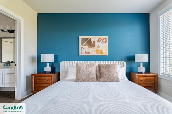 Building Photo - 300 E Broad St