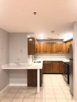 Building Photo - 39 Parlin St