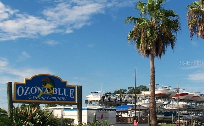 Building Photo - 555 Florida Ave