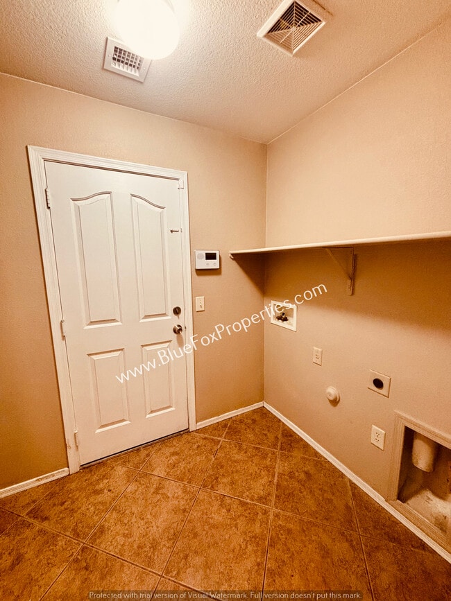 Building Photo - 4347 E Mesquite Desert Trail