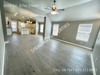 Building Photo - 6508 SE 87th St