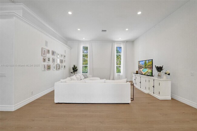 Building Photo - 2474 Provence Cir