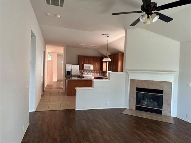 Building Photo - 2805 Ariel Cove