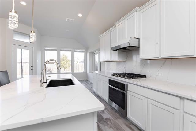 Building Photo - 10038 Boswell Dr