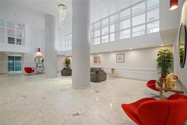 Building Photo - 9341 Collins Ave