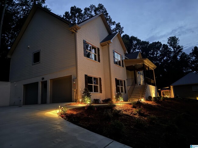 Building Photo - 156 Brynleigh Dr