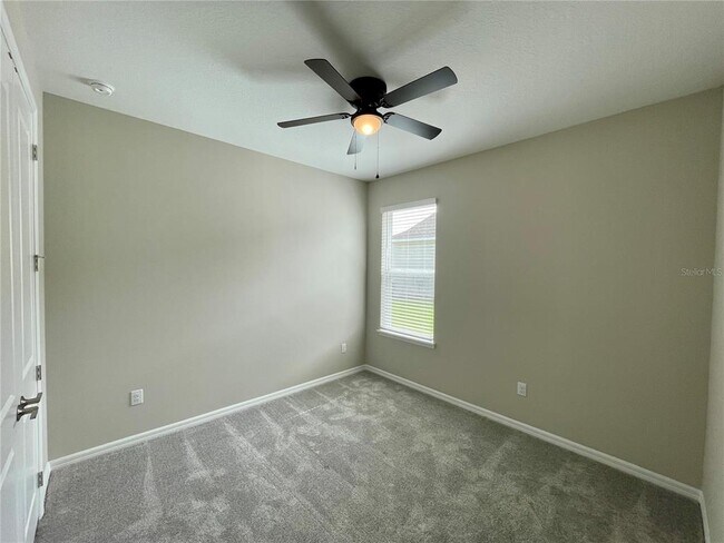 Building Photo - 5929 Oakhaven Ln