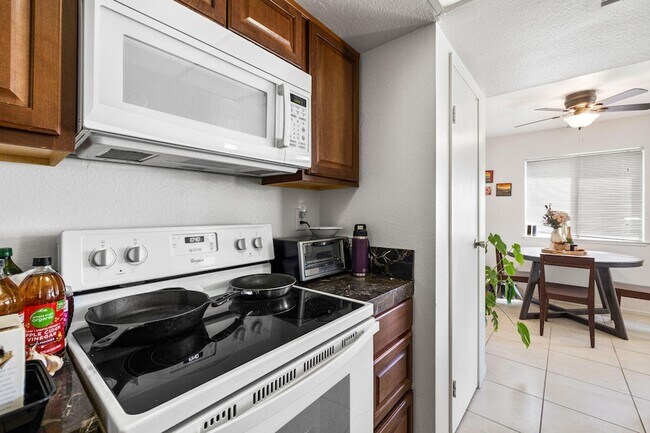 Building Photo - 72632 Raven Rd