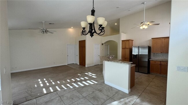 Building Photo - 2850 Cygnus St
