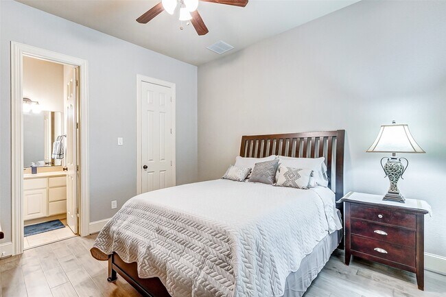 Building Photo - 4710 Deermeadow Falls Ln