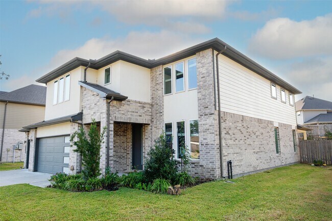 Building Photo - 14035 Vly Crk Ct