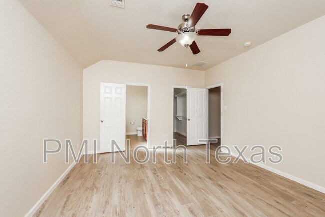 Building Photo - 601 Rising Creek Drive