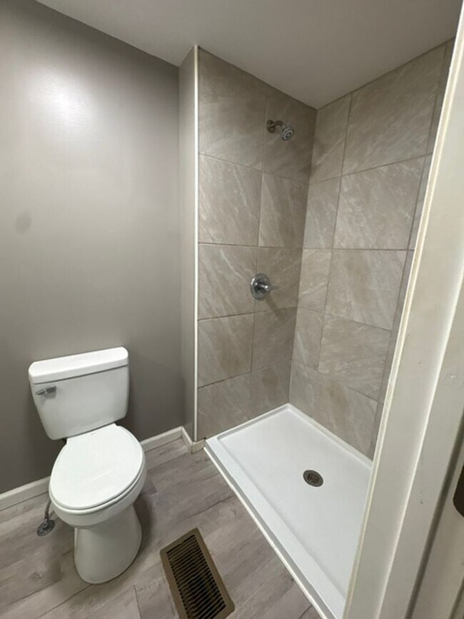 Building Photo - 63 Co Rd 4050