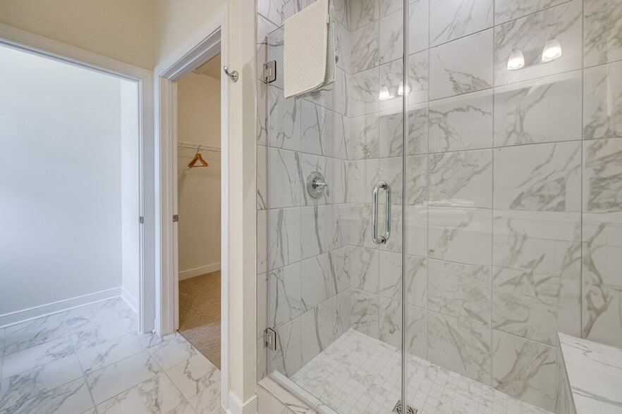 Building Photo - 1706 Mainsail Ln