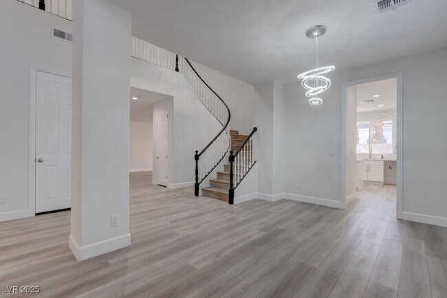 Building Photo - 72 Dollar Pointe Ave