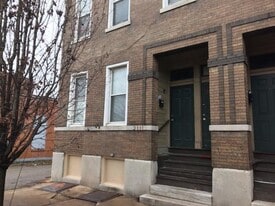 Building Photo - 3109 California Ave