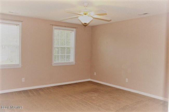 Building Photo - 110 Dunhill Ct