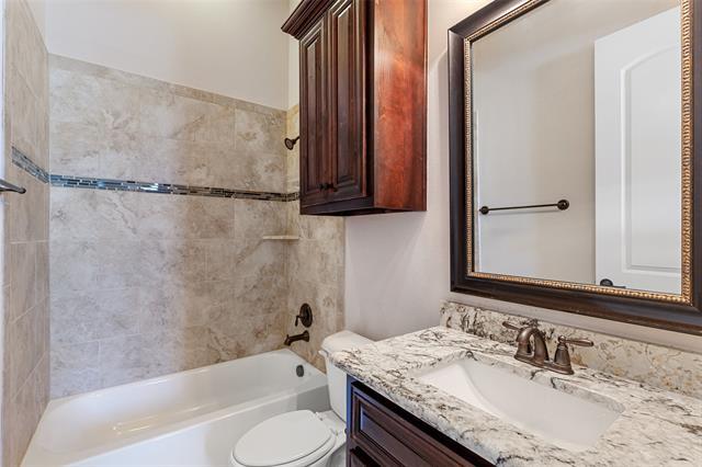 Building Photo - 4904 Dunland Dr