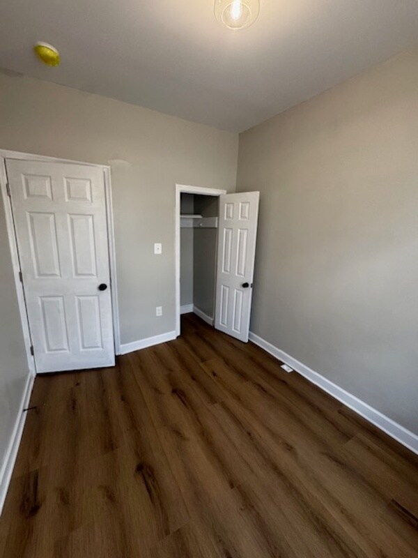 Building Photo - 2216 Whittier Ave