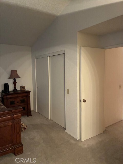 Building Photo - 674 Radbury Pl
