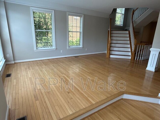Building Photo - 1100 Kirkeenan Cir