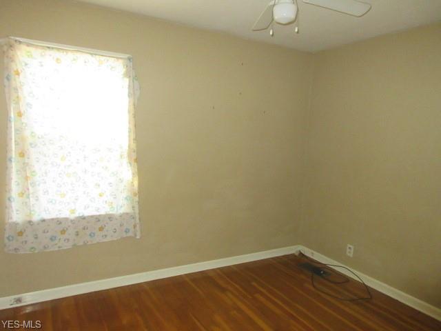 Building Photo - 14603 Krems Ave