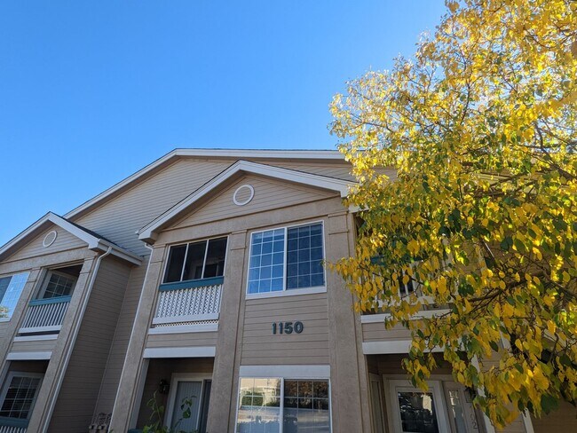 Building Photo - 1150 Opal St