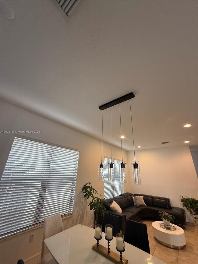 Building Photo - 9823 W 34th Ln