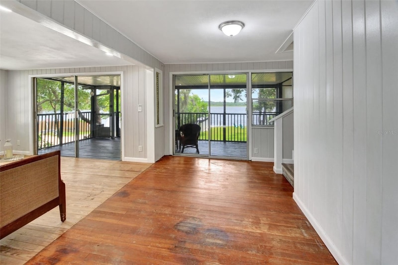 Building Photo - 311 N Blue Lake Terrace