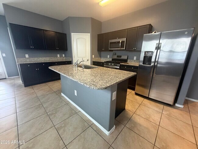 Building Photo - 29940 W Monterey Dr