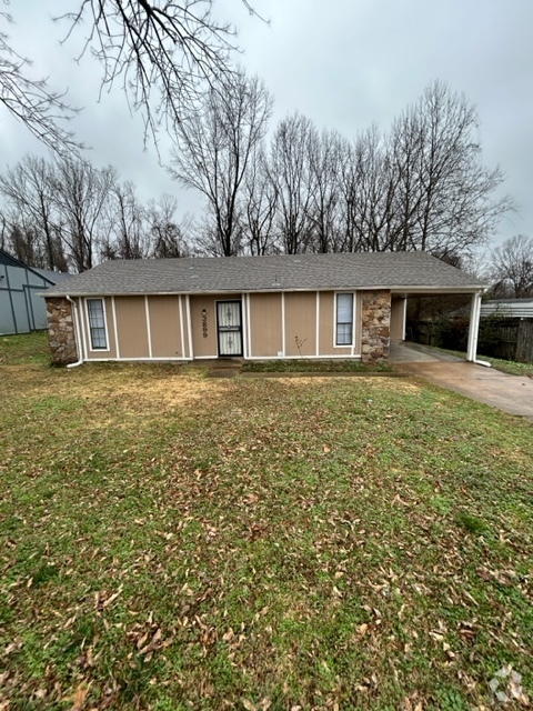 Building Photo - 3899 Kerwin Dr