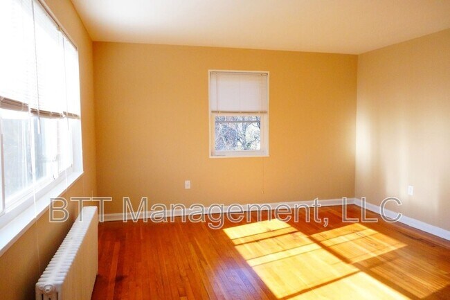 Building Photo - 4013 38th St