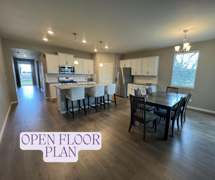 Building Photo - 4202 Fox Grove Dr