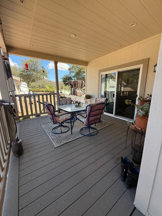 Building Photo - Unique opportunity!  3 BR 2.5 BA Farm-ranc...
