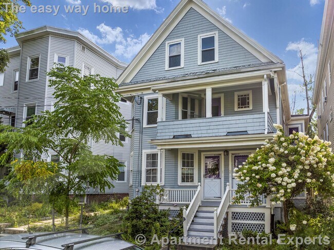 Building Photo - 39 Hancock St