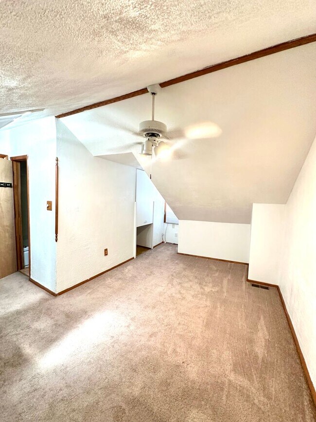 Building Photo - 2110 Larkins Wy
