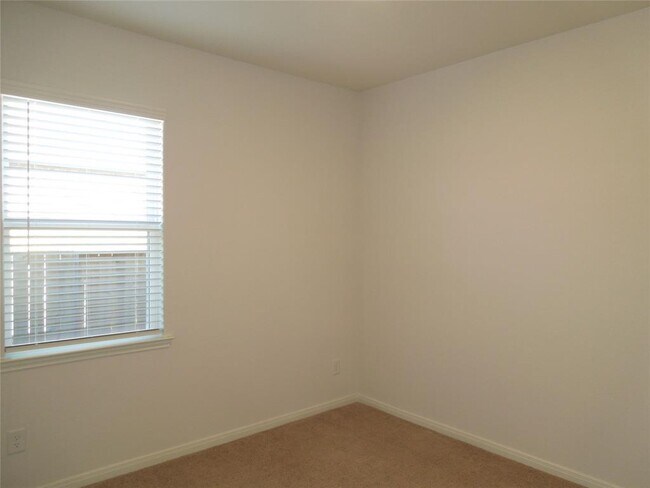 Building Photo - 10463 Red Cardinal Dr