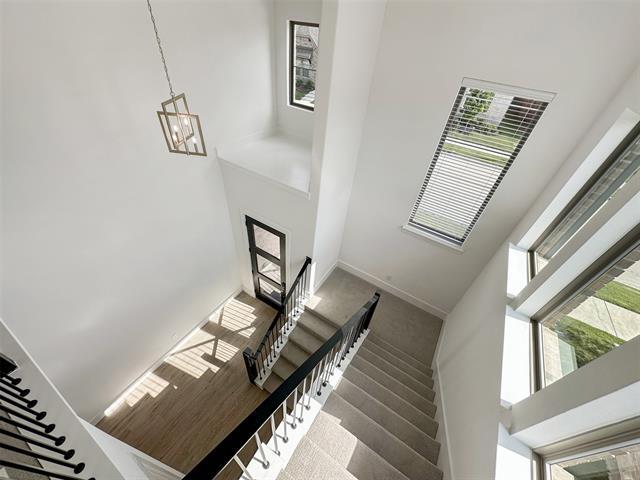 Building Photo - 632 Caprice Blf