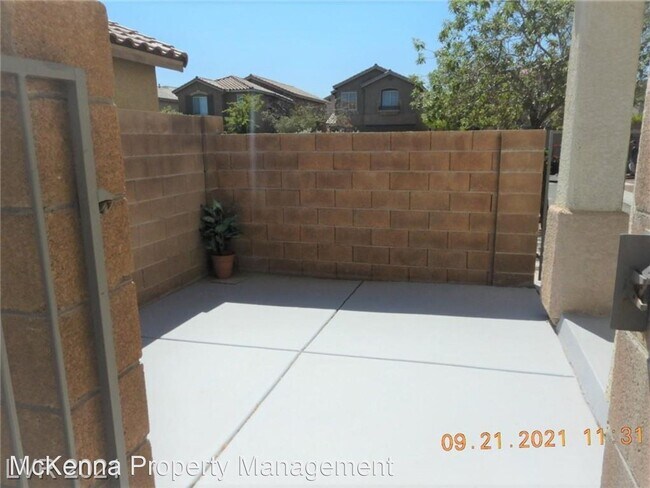 Building Photo - 3 br, 2.5 bath House - 6344 Sun Briar Ct