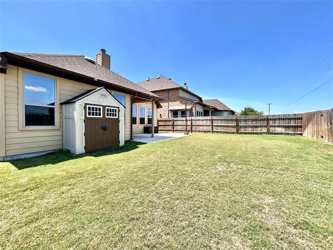 Building Photo - 7001 Etna Way