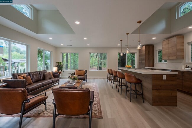 Building Photo - 1244 Stone Valley Rd